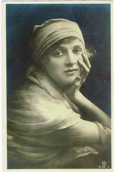 画像1: イギリス女優　グラディス・クーパー　Gladys Cooper (1)