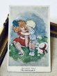 画像2: Postcard  　アンティークポストカード  女の子にキスをする男の子　Hilda Cowham (2)