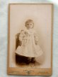 画像1: Vintage carte de visite　アンティーク　ミニ肖像写真　小さな女の子　ドイツ (1)