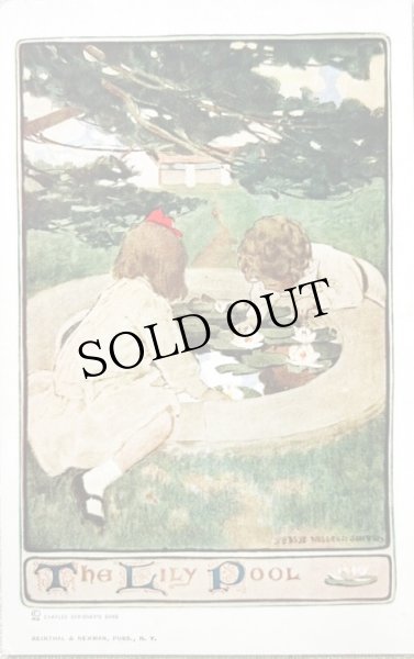 画像1: Postcard　アンティークポストカード　蓮池で遊ぶ子どもたち　The Lily Pool by Jessie Willcox Smith　（未使用） (1)